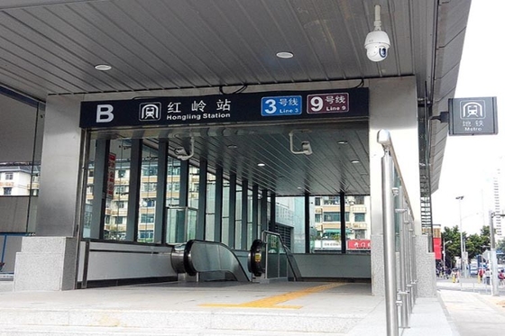 China Kundenspezifische Edelstahlprodukte der U-Bahnstation mit mehrfachen Eingängen und Ausgängen fournisseur